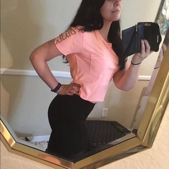 PINK Victoria's Secret Tops - <PINK> Peach Cropped Top